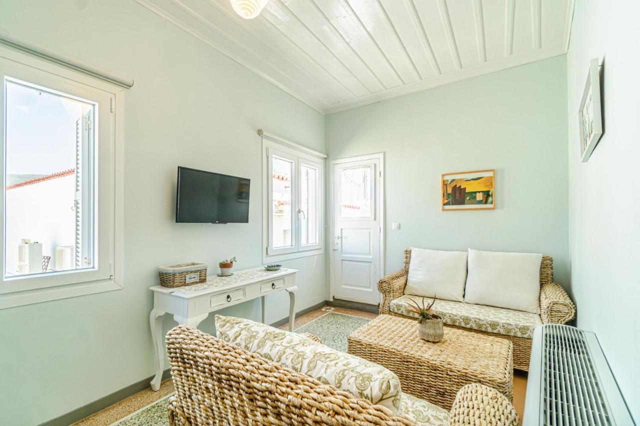Castel Abaso Boutique Apartments By Explore Andros Exterior foto